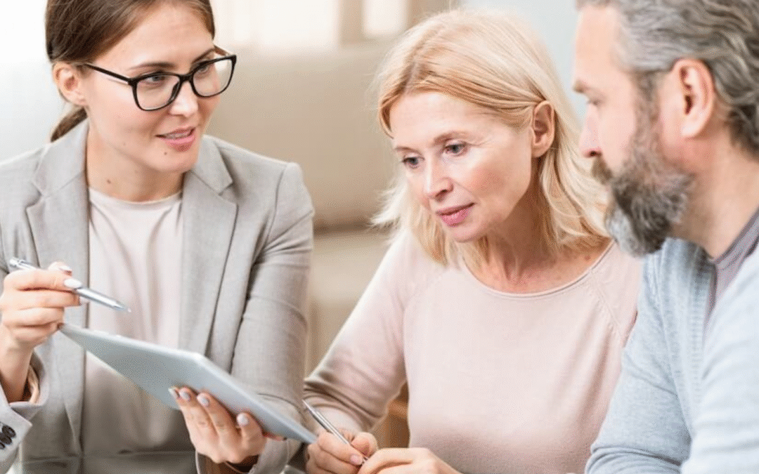 Darowizna dla dziecka od rodziców – kiedy jest zwolniona z podatku i jak uniknąć błędów?