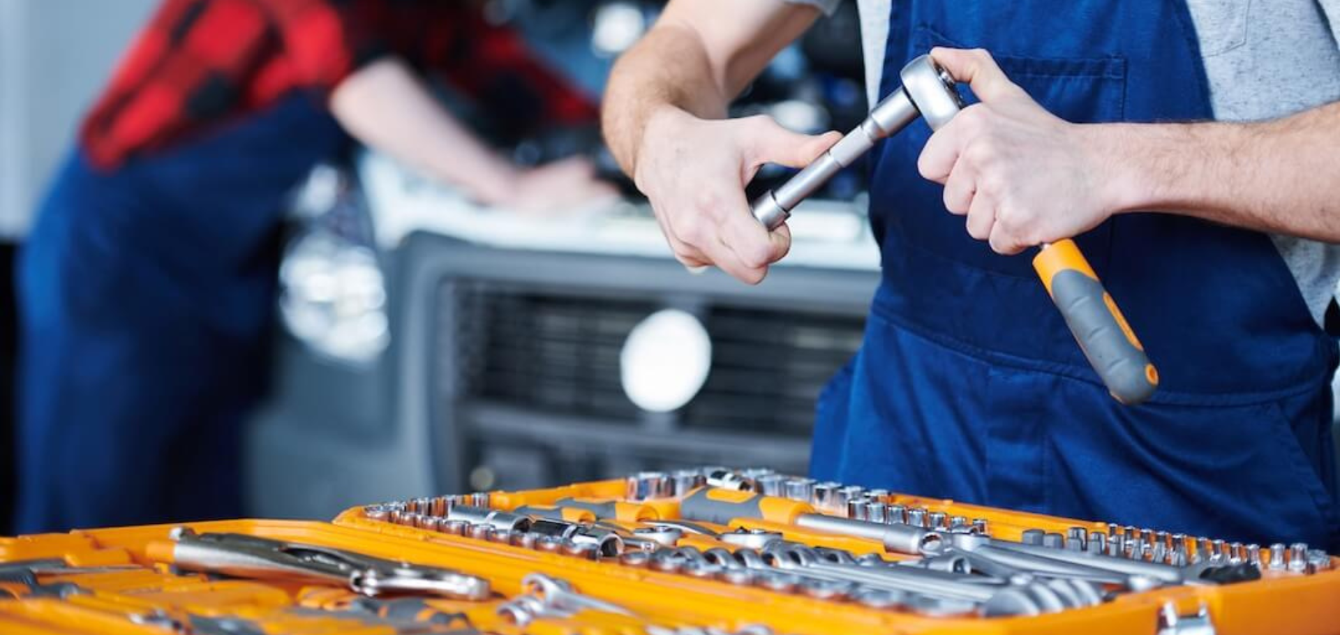 Otwierasz warsztat samochodowy? Musisz mieć kasę fiskalną! Biuro Rachunkowe Krzysztof Skrzeczyński