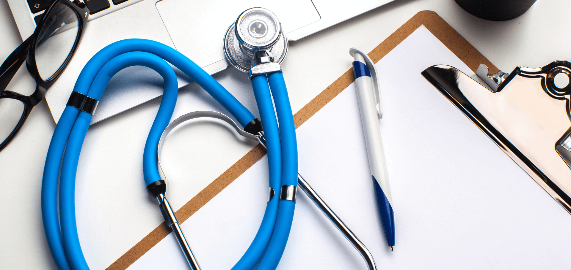 Biuro Rachunkowe Krzysztof Skrzewczyński, Księgowy Grójec. Usługi medyczne a VAT – kiedy możesz skorzystać ze zwolnienia